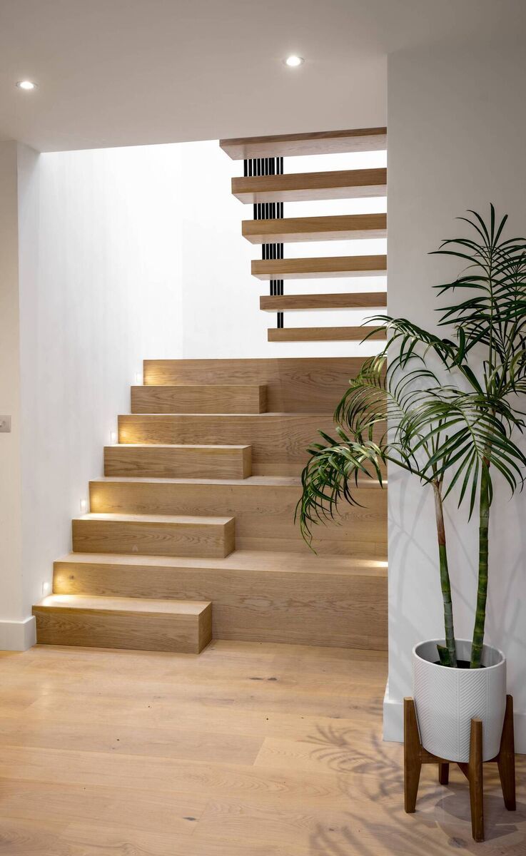 The staircase: After. 