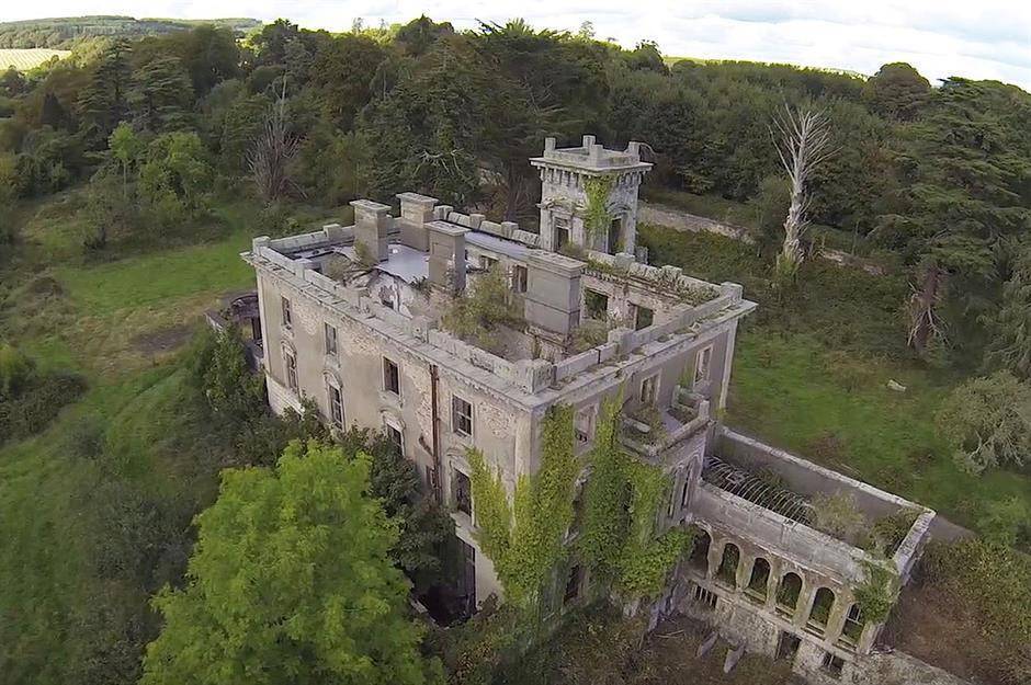 Abandoned Waterford mansion to become luxury hotel after being sold for €300,000