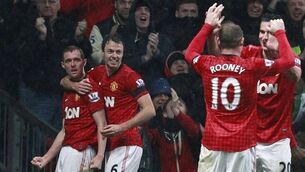 Fletcher starts for United against unchanged Hull