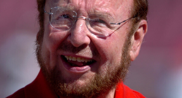 Manchester United owner Glazer dies