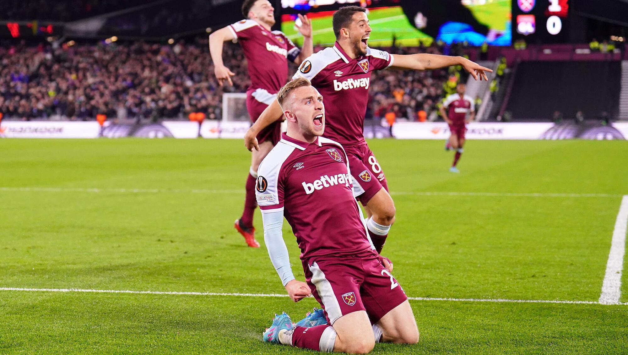 West Ham battle to Lyon draw after Aaron Cresswell red card
