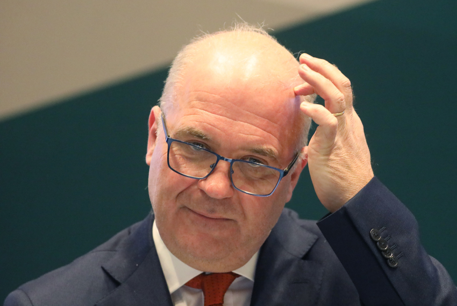 Committee to grill senior civil servants over aborted Holohan move to TCD