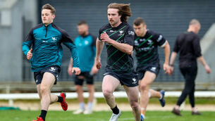<p>Ready to do it all over again: Mack Hansen and Connacht teammates at training in Galway on Tuesday. Pic: ©INPHO/Ben Brady</p>