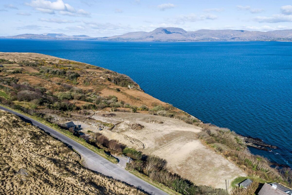 Goat's Path in sunshine