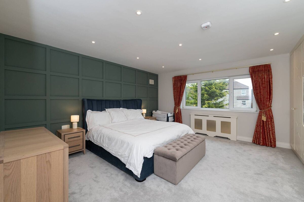 Main en suite bedroom