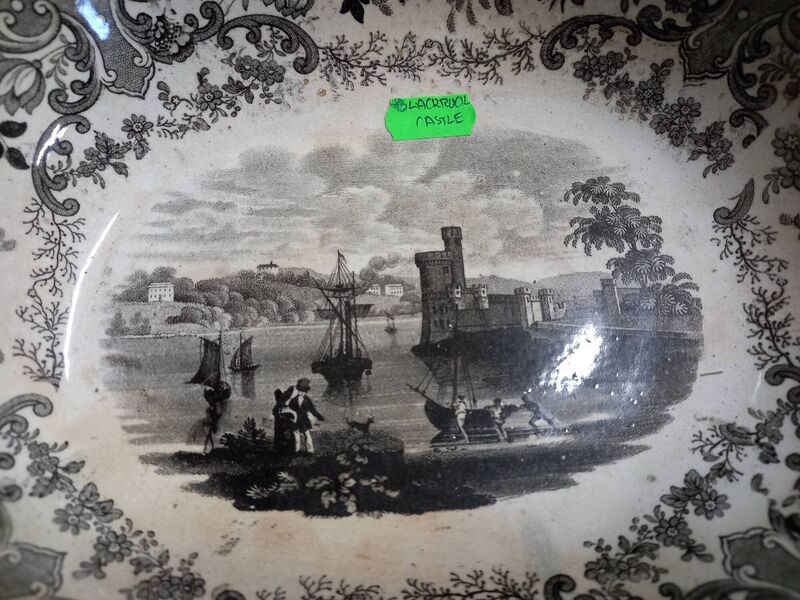 Blackrock Castle also features on this porcelain plate in the Aidan Foley sale.