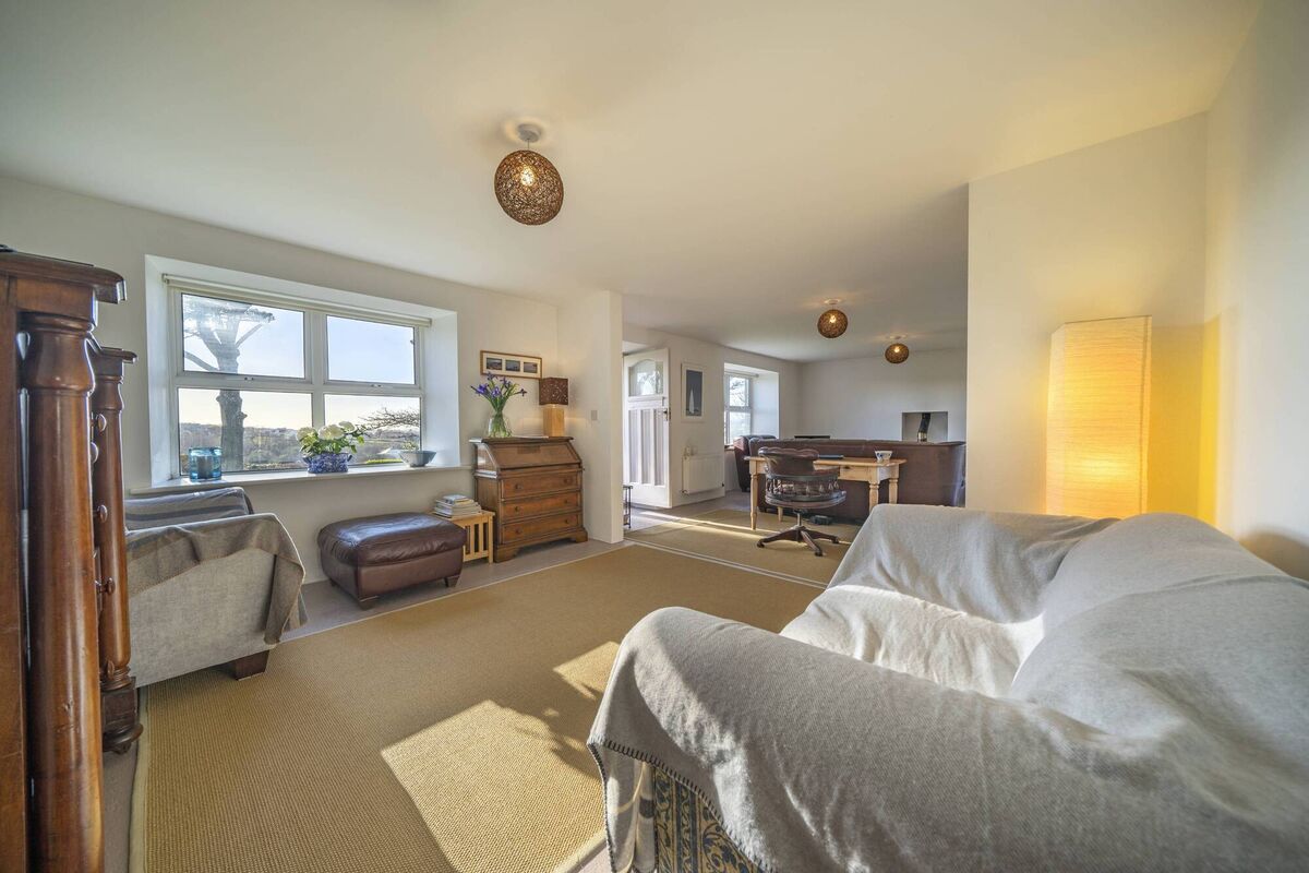 Lounge area Lounge area