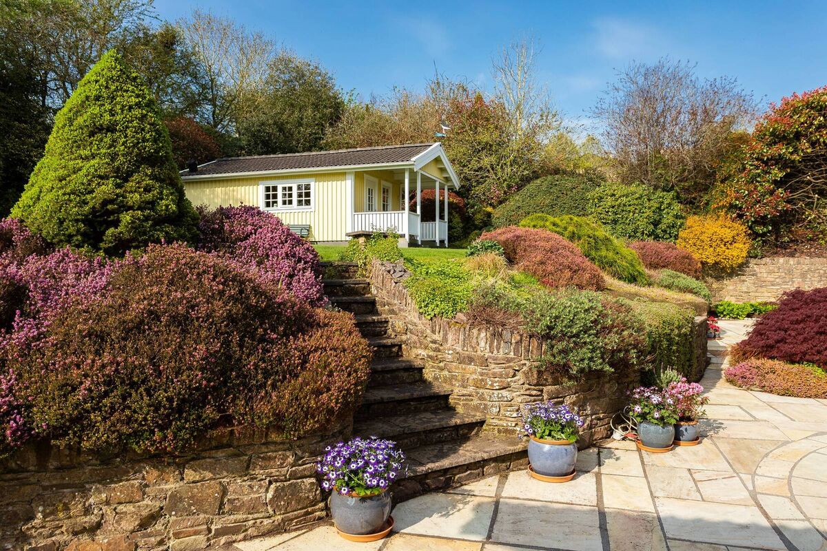 Garden room on high