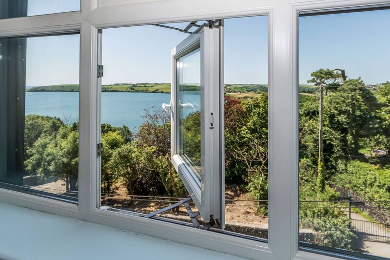 Windows of opportunity Windows of opportunity