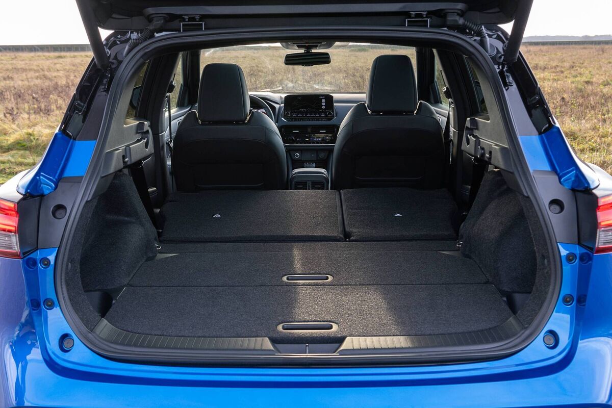 The Qashqai is – by our reckoning – fighting to keep pace with the rest of the SUV mob and its’ on-road abilities are no longer class-leading The Qashqai is – by our reckoning – fighting to keep pace with the rest of the SUV mob and its’ on-road abilities are no longer class-leading