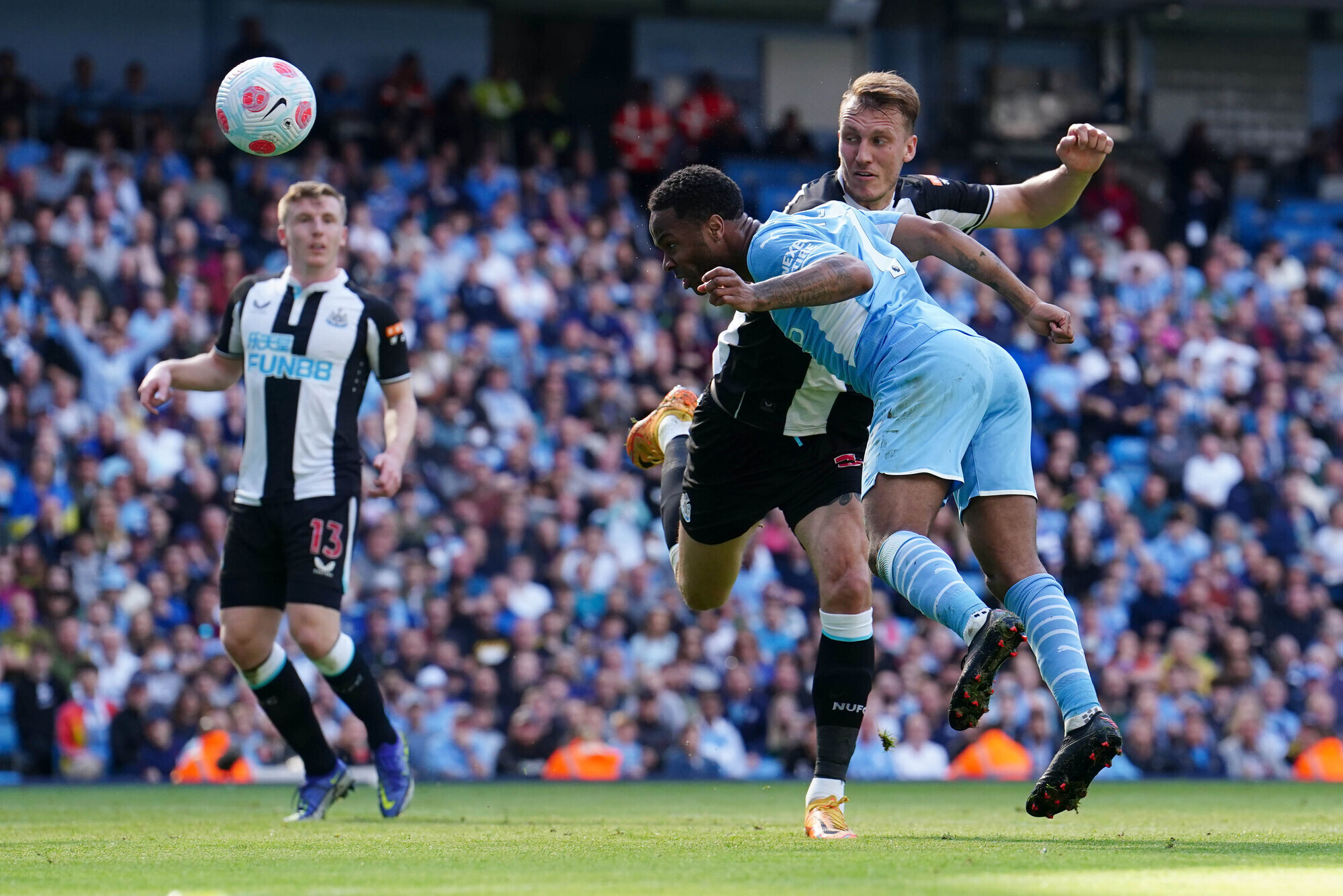 Five-star City performance puts Newcastle & European nightmare to bed
