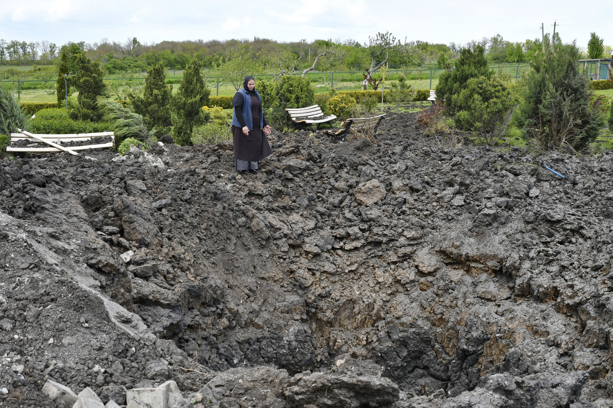 Ukrainians stop flow of Russian gas through hub