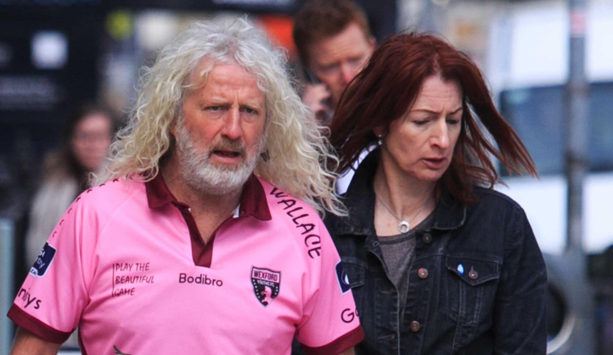 Clare Daly and Mick Wallace deny claims their lawsuit against RTÉ is harassment