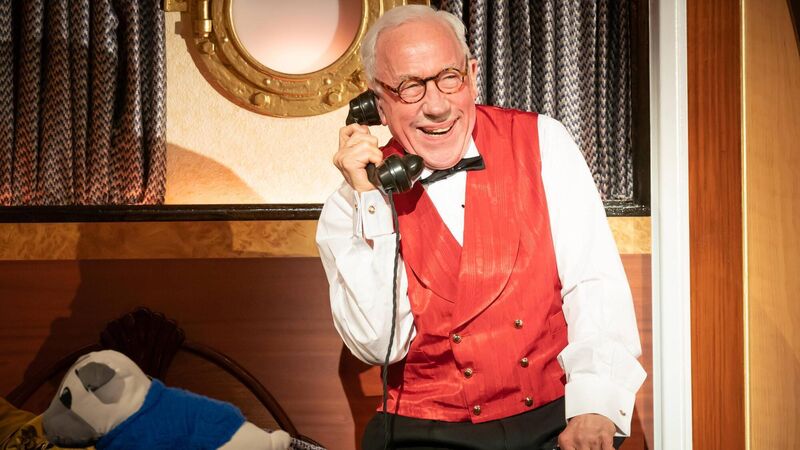 Simon Callow: 'I always told people that I was gay wherever I went' Simon Callow: 'I always told people that I was gay wherever I went'