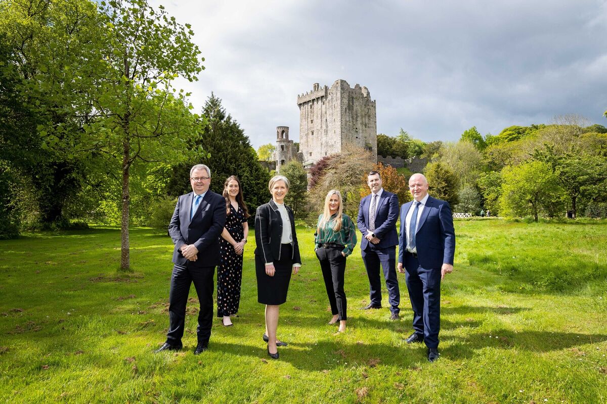 No Blarney. Pictured are Edward Hanafin, Laura Pratt, Margaret Kelleher, Caroline Roberts, Trevor O’Sullivan and Pat Falvey, as  Lisney becomes the exclusive affiliate for Sotheby’s International Realty in Ireland (castle not for sale!)