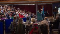  Union delegates want public-sector pay increases of over 10%