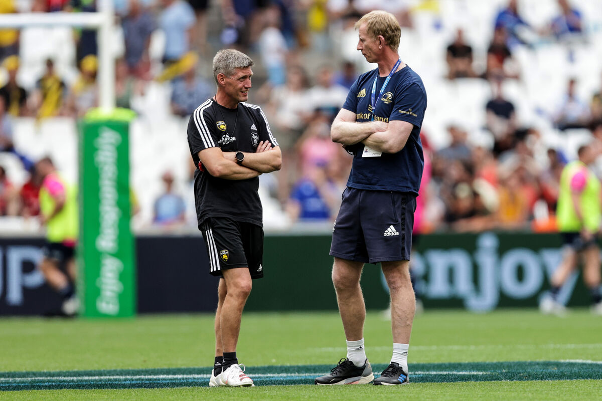 La Rochelle Head Coach Ronan O'Gara and Leinster Head Coach Leo Cullen talk during the warm-up La Rochelle Head Coach Ronan O'Gara and Leinster Head Coach Leo Cullen talk during the warm-up