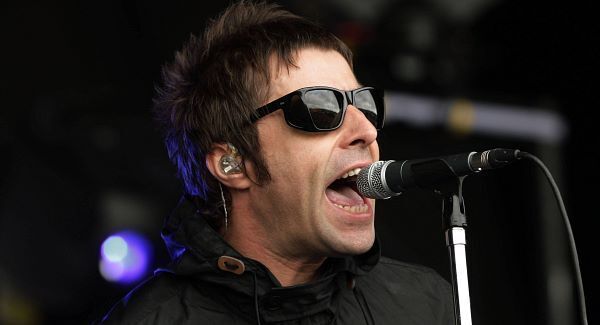 Liam's cryptic tweets: Oasis reunion hints?