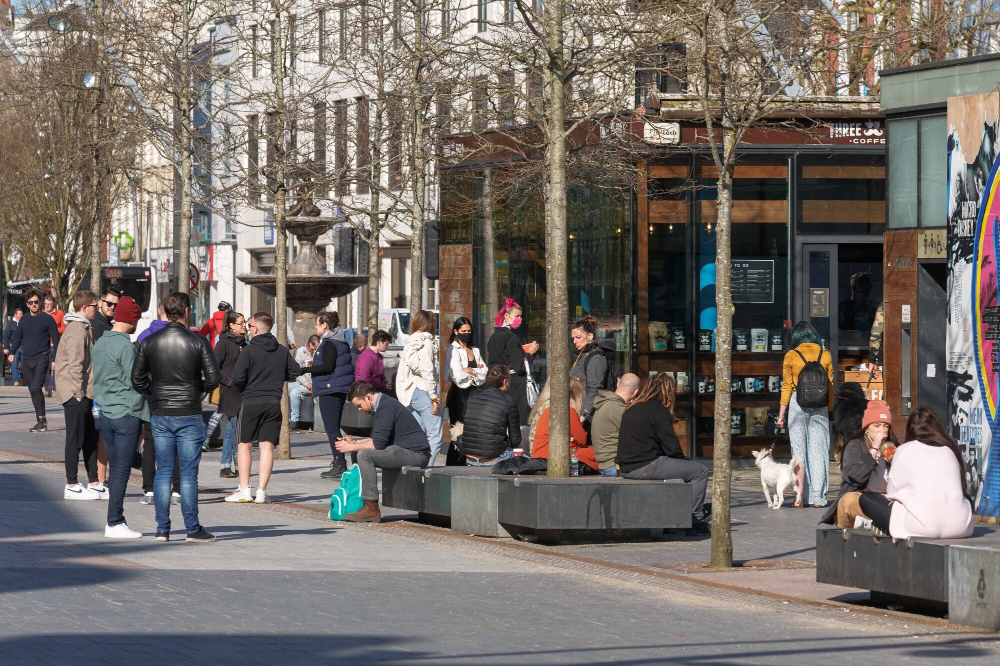 Unemployment rate falls to pre-Covid levels