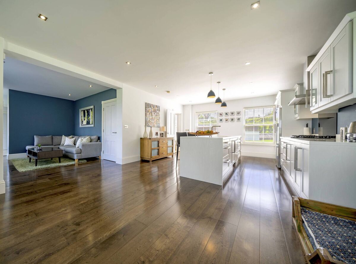 Kitchen/dining/casual living Kitchen/dining/casual living