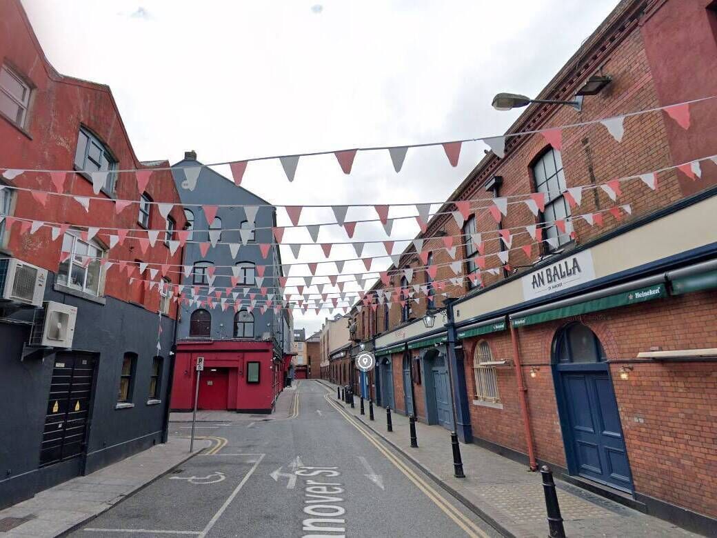 Handover on Hanover Street? Cubins premises on the right in this Google Streetview image