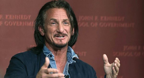 Penn in Dublin to give human rights award