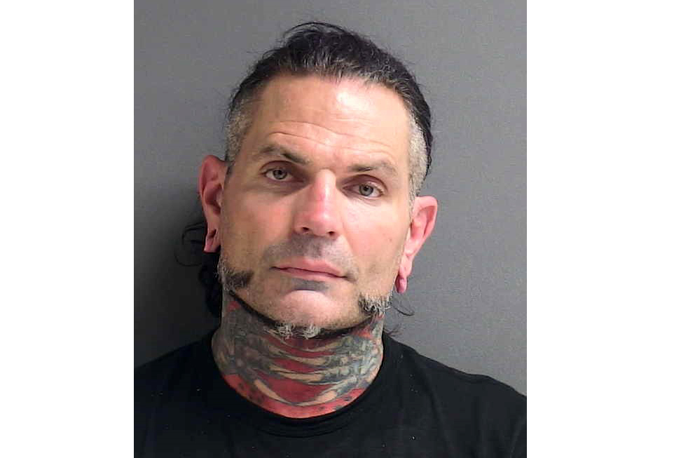 Pro wrestler Jeff Hardy facing driving under the influence charge in Florida
