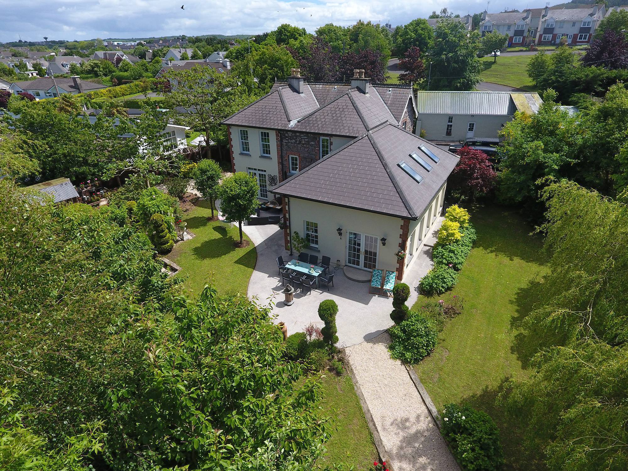 Who wouldn't say 'I do' to Franc's €720k Fermoy home?