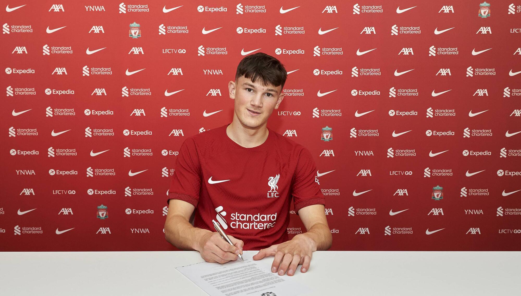 Liverpool sign teenage defender Calvin Ramsay from Aberdeen