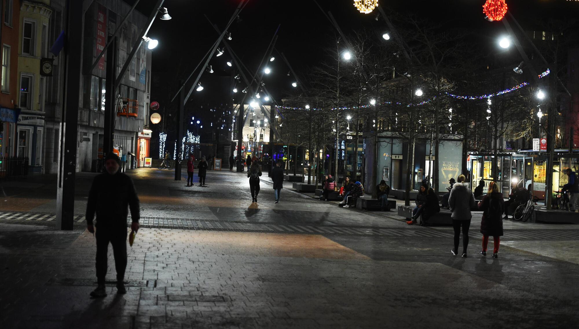 Cork people entitled to 'walk streets without being attacked or seeing assaults', says judge