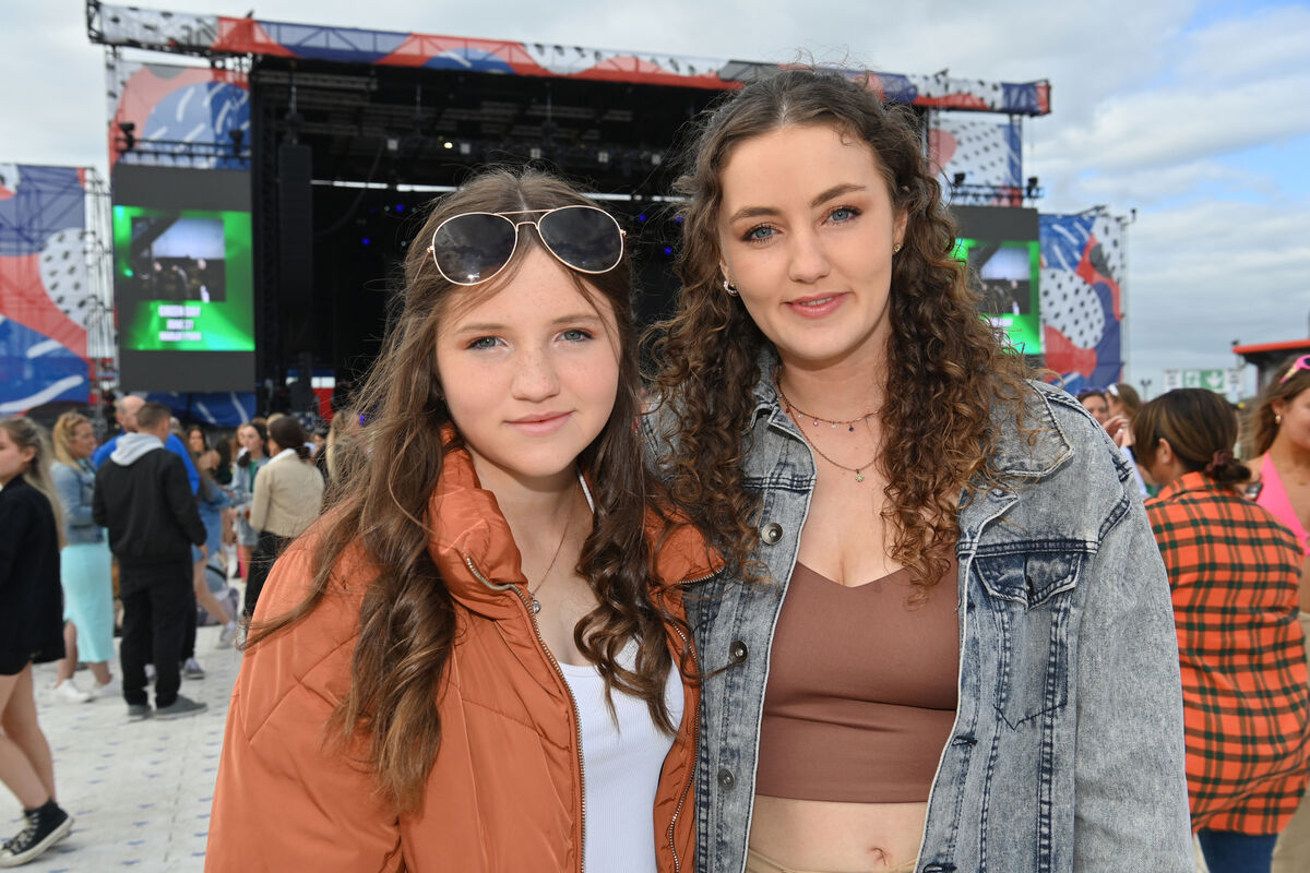  Ethel and Maria Duffy at The Script.