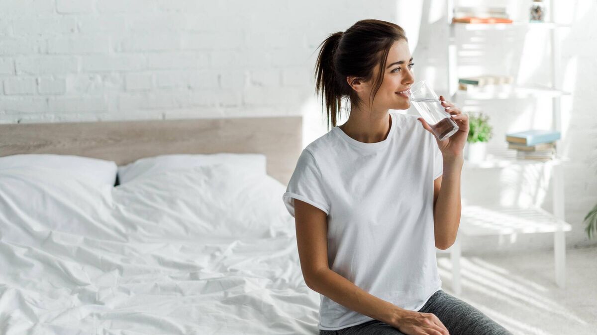 Simone Gannon: Why is everyone drinking collagen and is it better than taking a tablet? - Vimarsana News