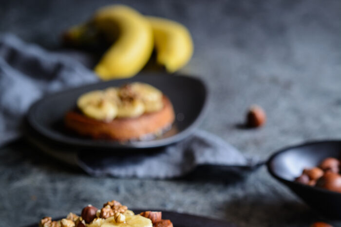 French toast with caramelised banana and nuts