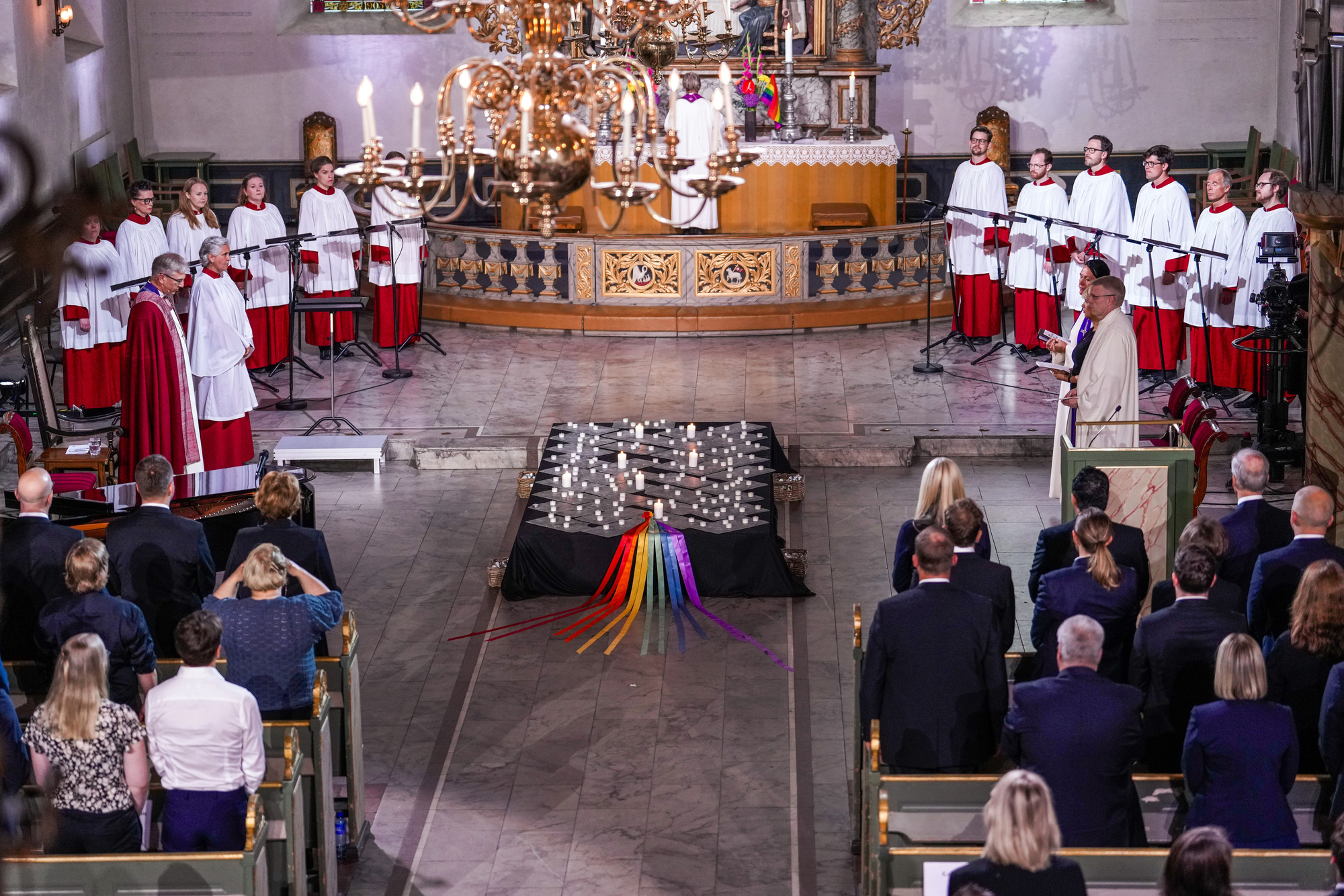 Oslo shooting victims remembered in memorial service