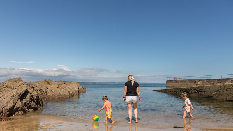 Promise of warmer weather next week as high pressure builds over Ireland 