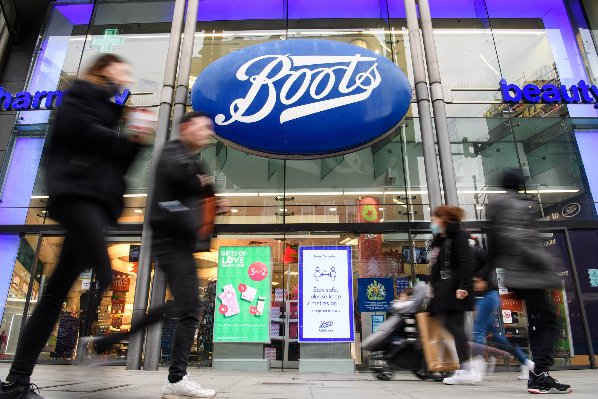 Boots Ireland posts record €433m revenues