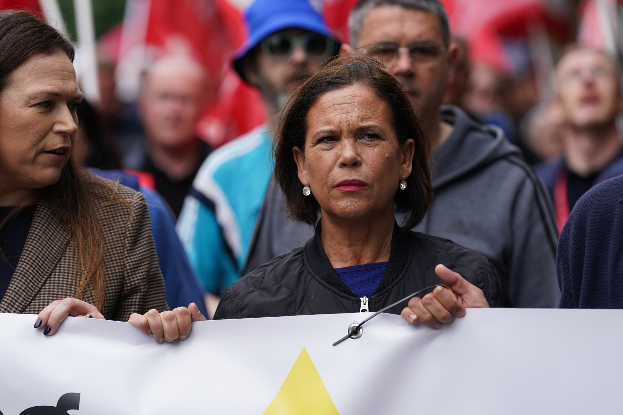 Families preparing for school in the autumn need help now, Sinn Féin leader tells Dáil