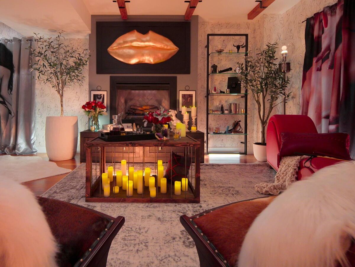 One of the finished areas in How To Build a Sex Room.  