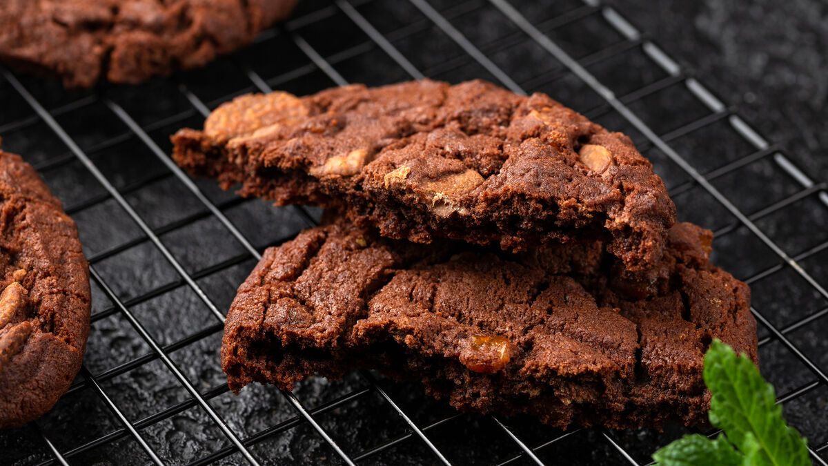 Mint Chocolate Chip Cookies