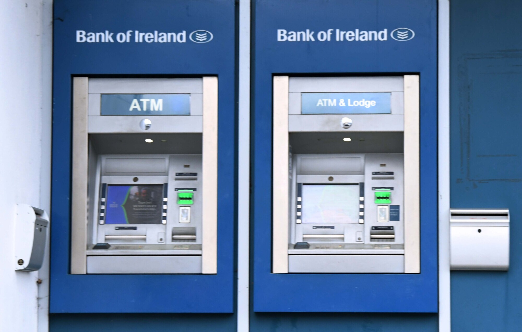 Trust in banks remains low among general public