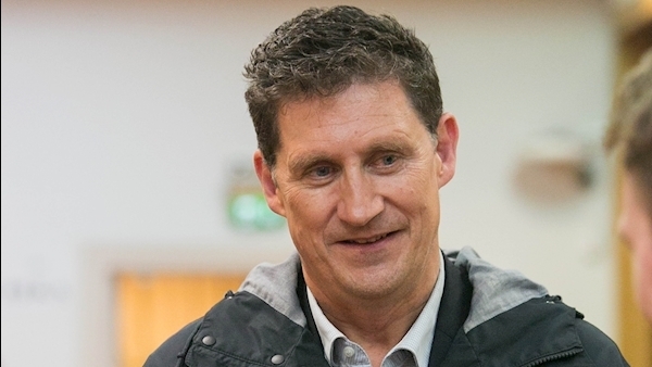 Greens eye 15 seats as Ryan promises to scrap homework