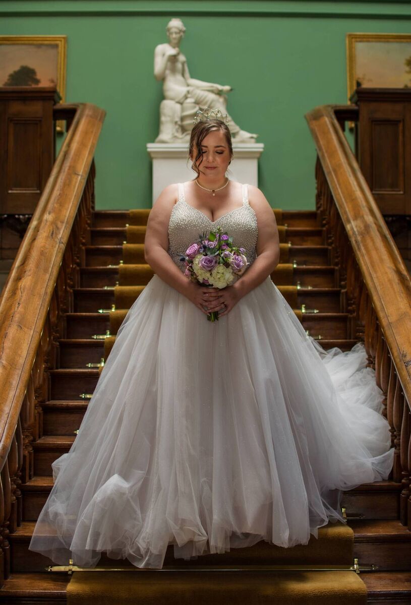 Emma-Louise O'Brien looks fabulous in a Madison James Bridal design from Cinderella's Closet, Cork Emma-Louise O'Brien looks fabulous in a Madison James Bridal design from Cinderella's Closet, Cork