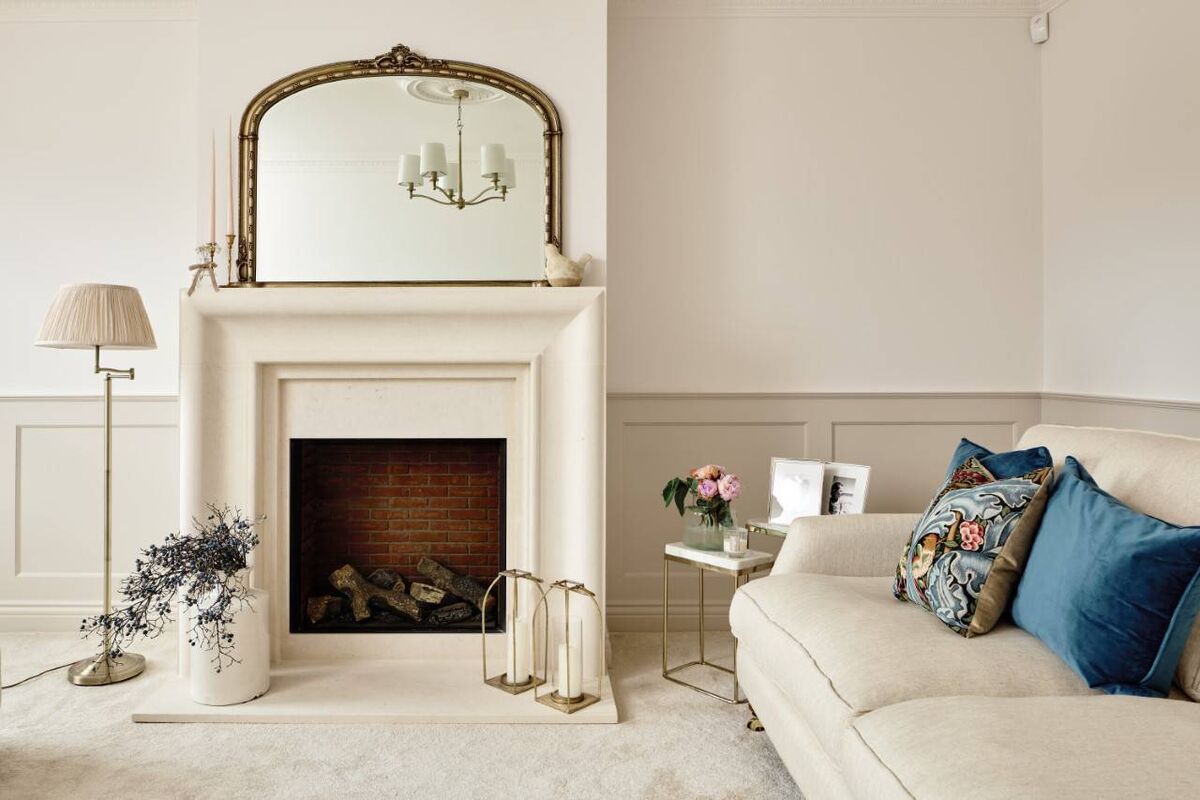 Triona used pale walnut on woodwork and Roman White on walls and ceilings.