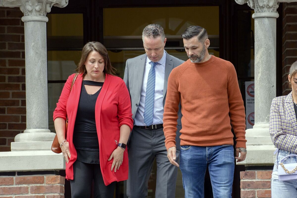 Laura O’Connell, Garda Sergeant John Sheehy and former Sinn Féin TD Jonathan O’Brien. Laura O’Connell, Garda Sergeant John Sheehy and former Sinn Féin TD Jonathan O’Brien.