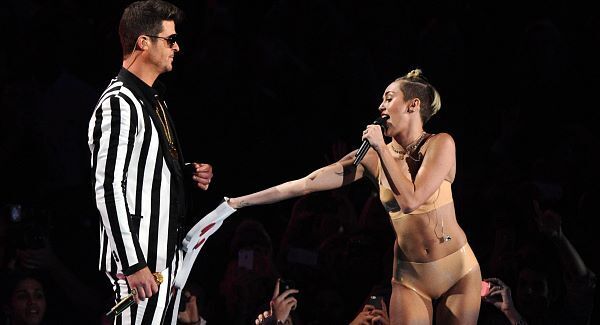 Dominican Republic bans Miley gig on morality grounds