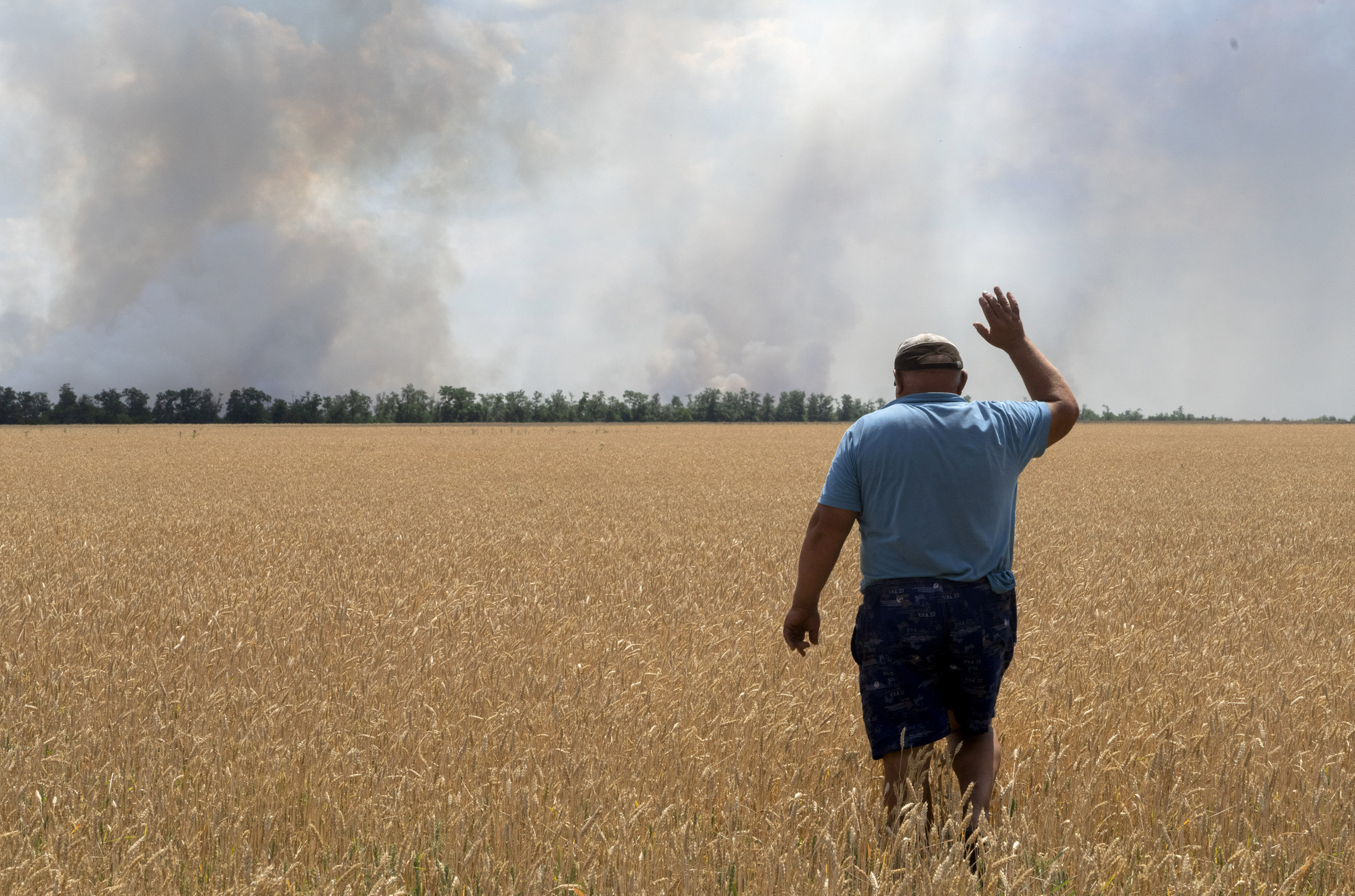 Ukraine and Russia sign deal to reopen grain export ports