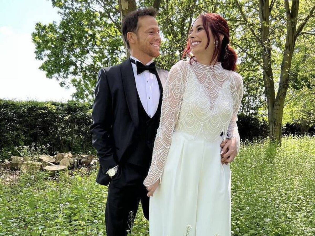 Stacey Solomon and Joe Swash marry in romantic wedding at ...