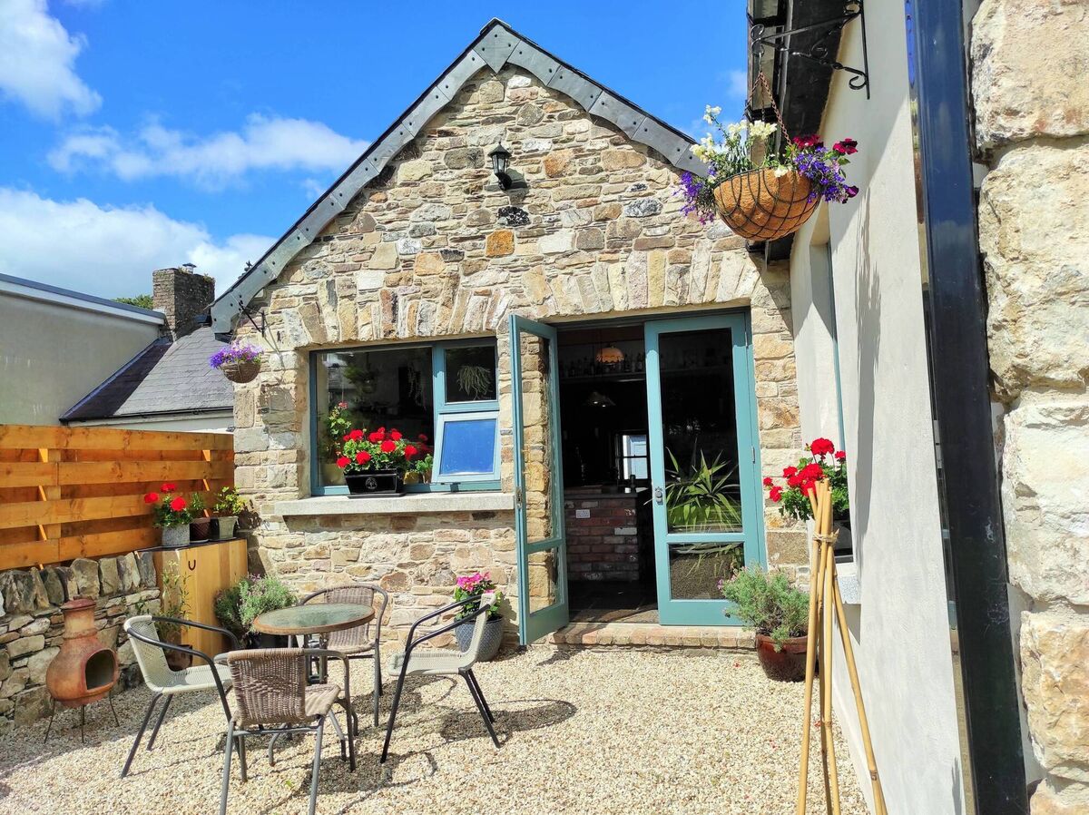 What's in a name? Old Stone Cottage