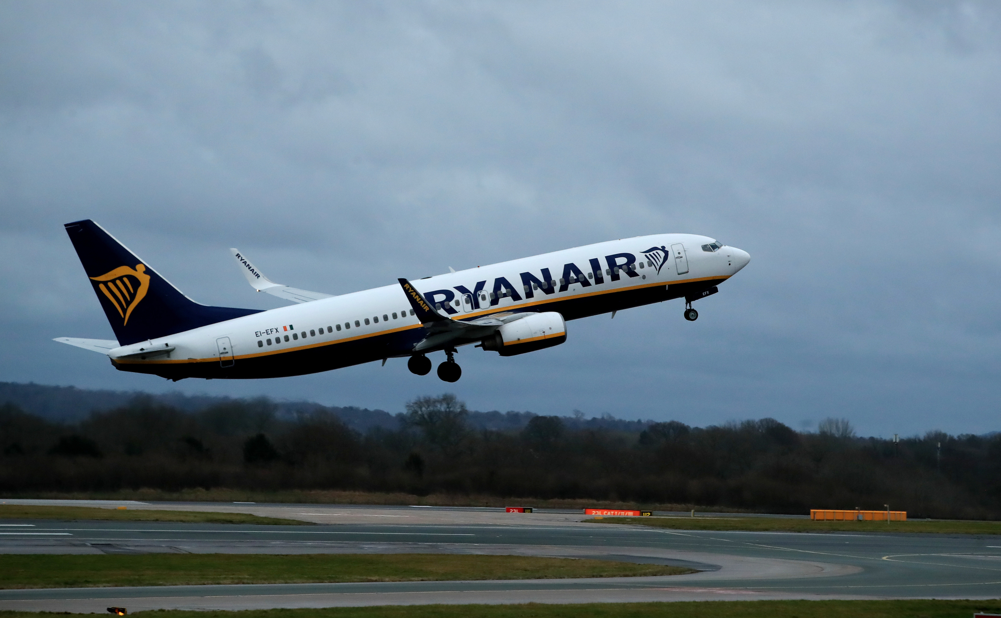 Ryanair steward who drank alcohol on plane tells UK court ‘I am not a criminal’