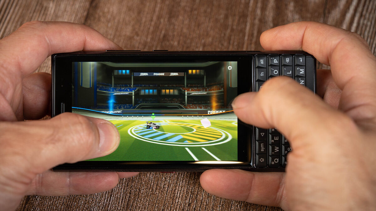 Unihertz Titan Slim features a 4.2-inch display. Picture: Noel Campion